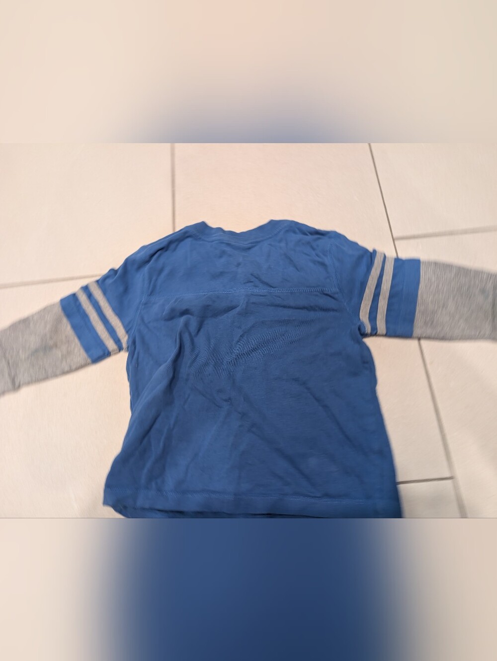 (2) Hanna Andersson Cotton Crewneck Long sleeve 3T - Picture 2 of 5